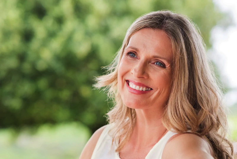 Implants versus veneers
